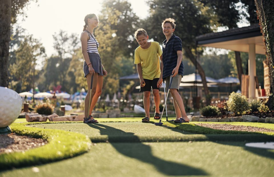 Minigolf a Jesolo: 3 location fantastiche per il tuo divertimento