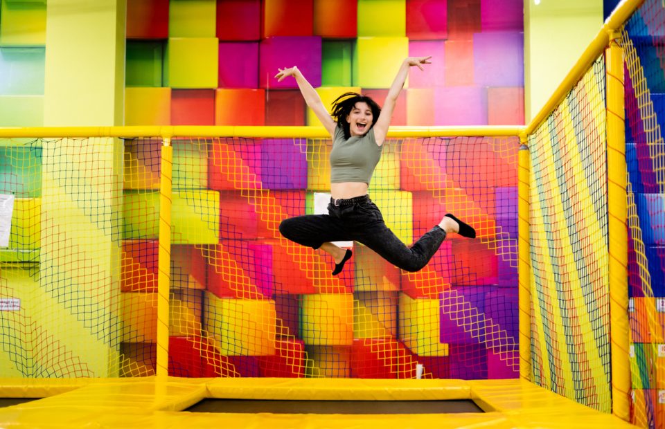 Just Jump a Jesolo: il trampoline park che rende la tua vacanza ancora più adrenalinica